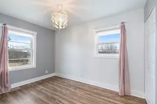 1014 Vine St, Streamwood, IL 60107 - Photo 11