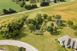 2853 N 4360th Rd, Sheridan, IL 60551 - Photo 1