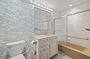 1730 W Galena Blvd, Aurora, IL 60506 - Photo 25