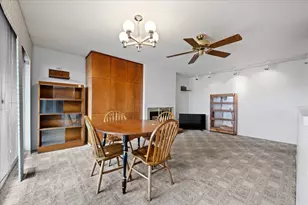 1730 W Galena Blvd, Aurora, IL 60506 - Photo 17