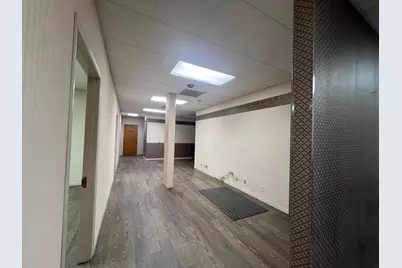 227 W Madison Street #1, Ottawa, IL 61350 - Photo 9