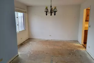 888 Swan Blvd, Deerfield, IL 60015 - Photo 5