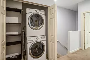 92 Legacy Ln, Wheeling, IL 60090 - Photo 17