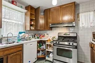 7421 Washington St, Forest Park, IL 60130 - Photo 3