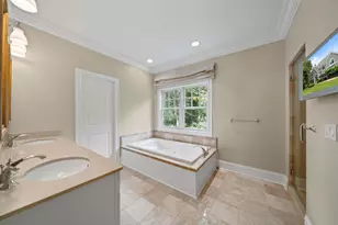 1305 Saratoga Ln, Lake Geneva, WI 53147 - Photo 23