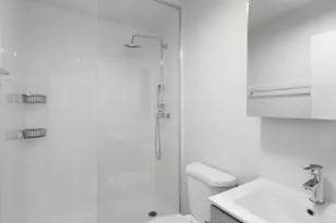 1325 W Wilson Ave, Chicago, IL 60640 - Photo 9