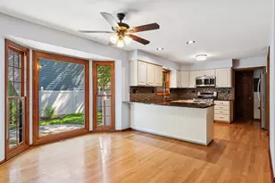 2230 Keim Rd, Naperville, IL 60565 - Photo 9