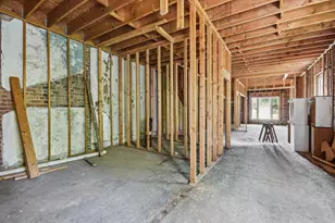 420 W 65th Pl, Chicago, IL 60621 - Photo 7