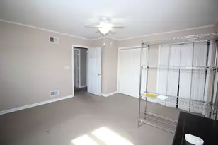 8001 S Kilpatrick Ave, Chicago, IL 60652 - Photo 23