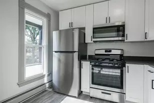 123 N West St, Wheaton, IL 60187 - Photo 19