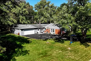 3898 Montgomery Dr, Crete, IL 60417 - Photo 35