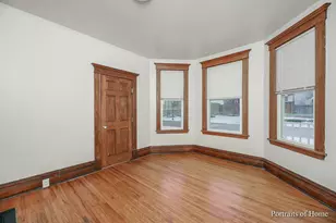 127 N West St, Wheaton, IL 60187 - Photo 3