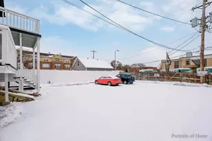 127 N West St, Wheaton, IL 60187 - Photo 21