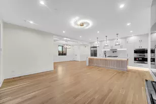 [Address not provided], Deerfield, IL 60015 - Photo 9