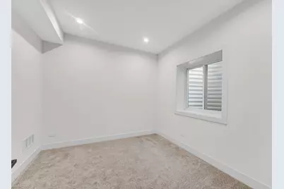 [Address not provided], Deerfield, IL 60015 - Photo 27