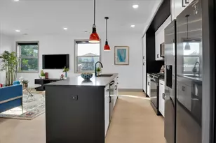 4235 S Champlain Ave, Chicago, IL 60653 - Photo 3