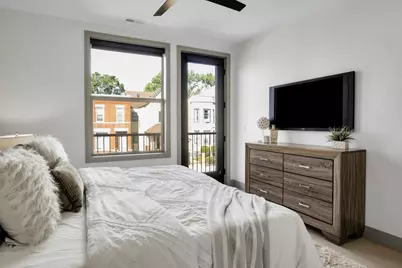 4235 S Champlain Avenue #2S, Chicago, IL 60653 - Photo 9