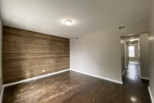 1609 N Lawndale Ave, Chicago, IL 60647 - Photo 3