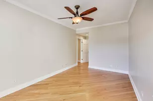 5315 S Harper Ave, Chicago, IL 60615 - Photo 11