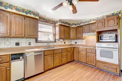 13147 S Brandon Avenue, Chicago, IL 60633 - Photo 11