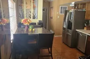 411 Seward St, Park Forest, IL 60466 - Photo 5