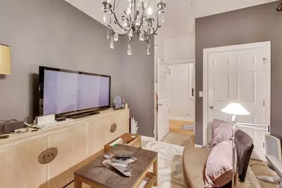 3015 N Damen Avenue #3, Chicago, IL 60618 - Photo 17