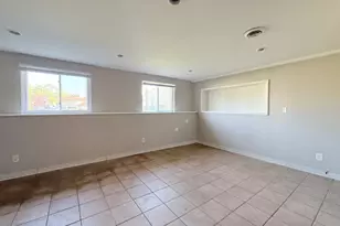 18018 Chantilly Ln, Hazel Crest, IL 60429 - Photo 15