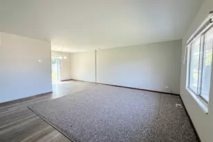 18018 Chantilly Ln, Hazel Crest, IL 60429 - Photo 3