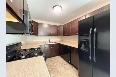 18018 Chantilly Lane, Hazel Crest, IL 60429 - Photo 5