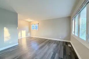 17153 Walter St, Lansing, IL 60438 - Photo 3