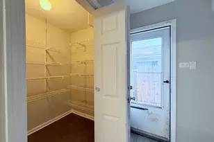 17153 Walter St, Lansing, IL 60438 - Photo 7