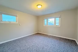 17153 Walter St, Lansing, IL 60438 - Photo 11