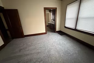 705 W Olive St, Bloomington, IL 61701 - Photo 11