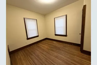 705 W Olive Street, Bloomington, IL 61701 - Photo 17