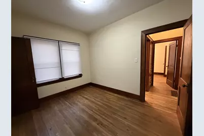 705 W Olive Street, Bloomington, IL 61701 - Photo 13