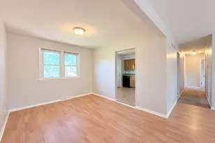 4932 Imperial Dr, Richton Park, IL 60471 - Photo 7