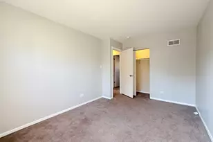 4932 Imperial Dr, Richton Park, IL 60471 - Photo 17