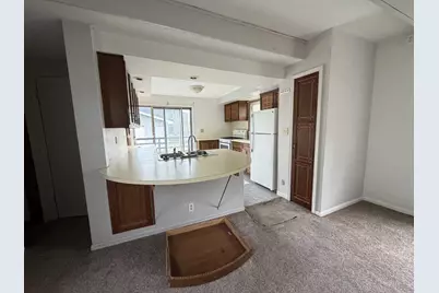 508 W Grove Street, Bloomington, IL 61701 - Photo 7