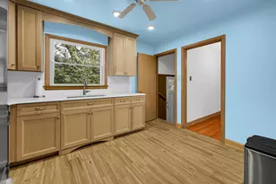 10021 Cook Ave, Oak Lawn, IL 60453 - Photo 3