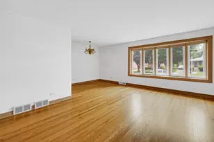 10021 Cook Ave, Oak Lawn, IL 60453 - Photo 7