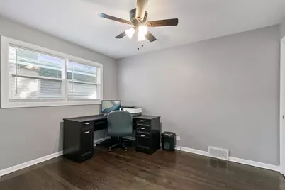 15221 Oak Street, Dolton, IL 60419 - Photo 9