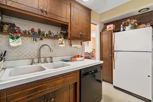 18350 Carpenter St, Homewood, IL 60430 - Photo 5