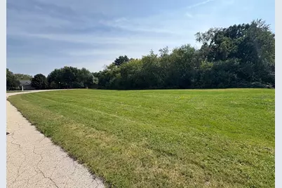 6001 Brighton Lane, Lakewood, IL 60014 - Photo 3