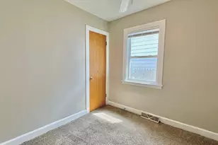 15031 Hamlin Ave, Midlothian, IL 60445 - Photo 5