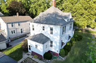 533 S 4th St, Watseka, IL 60970 - Photo 3