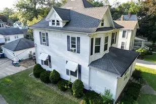 533 S 4th St, Watseka, IL 60970 - Photo 5