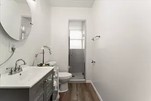 805 W Indiana Ave, Urbana, IL 61801 - Photo 5