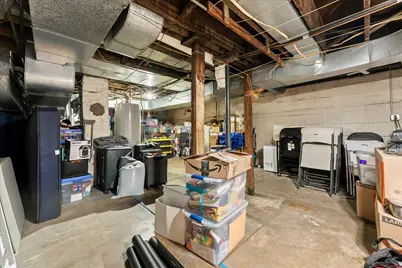 805 W Indiana Avenue, Urbana, IL 61801 - Photo 29