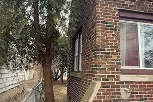 [Address not provided], Hazel Crest, IL 60429 - Photo 11