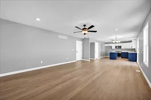 502 Travis Dr, Carlock, IL 61725 - Photo 17